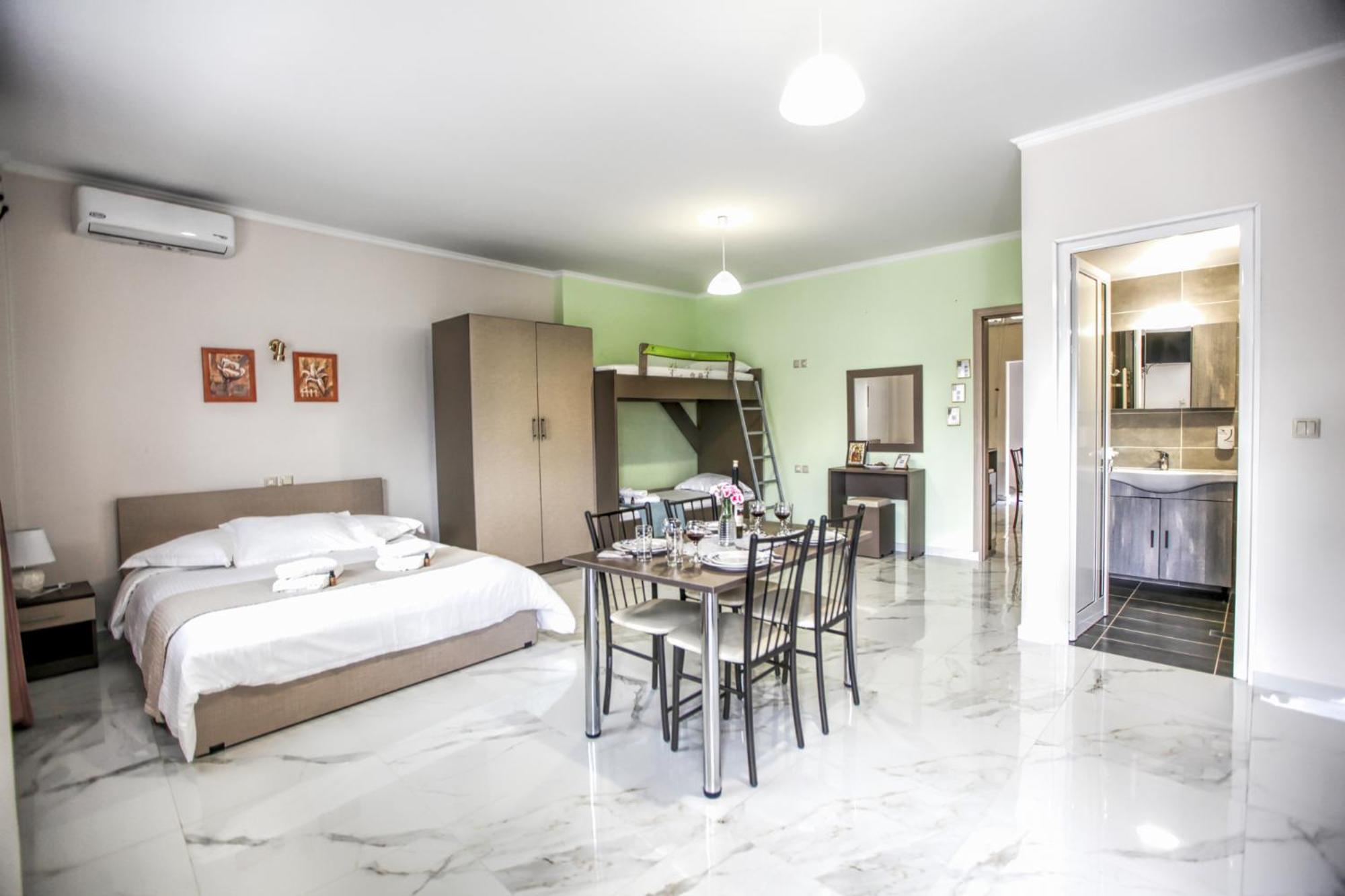 קאלאבאקה Del Sol #1 Meteora Luxurious Family Suites מראה חיצוני תמונה